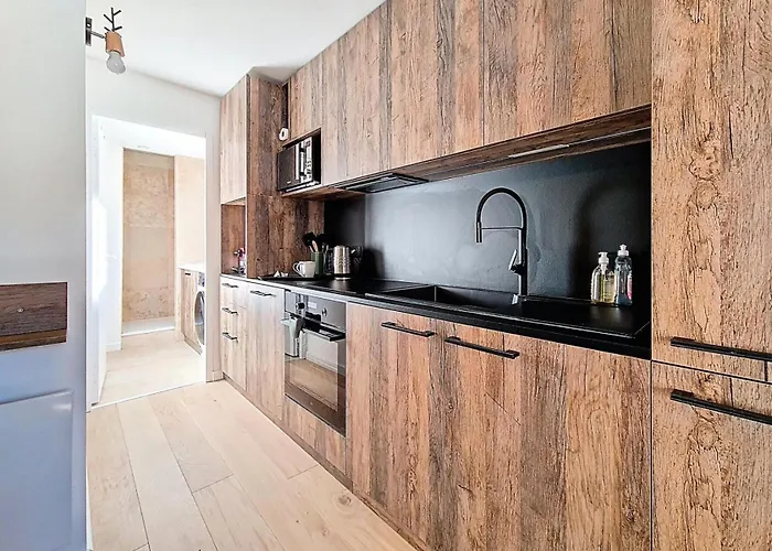 Apartment Le Valset - Spacieux. Balcon. Proche Des Pistes Mae-9533 *